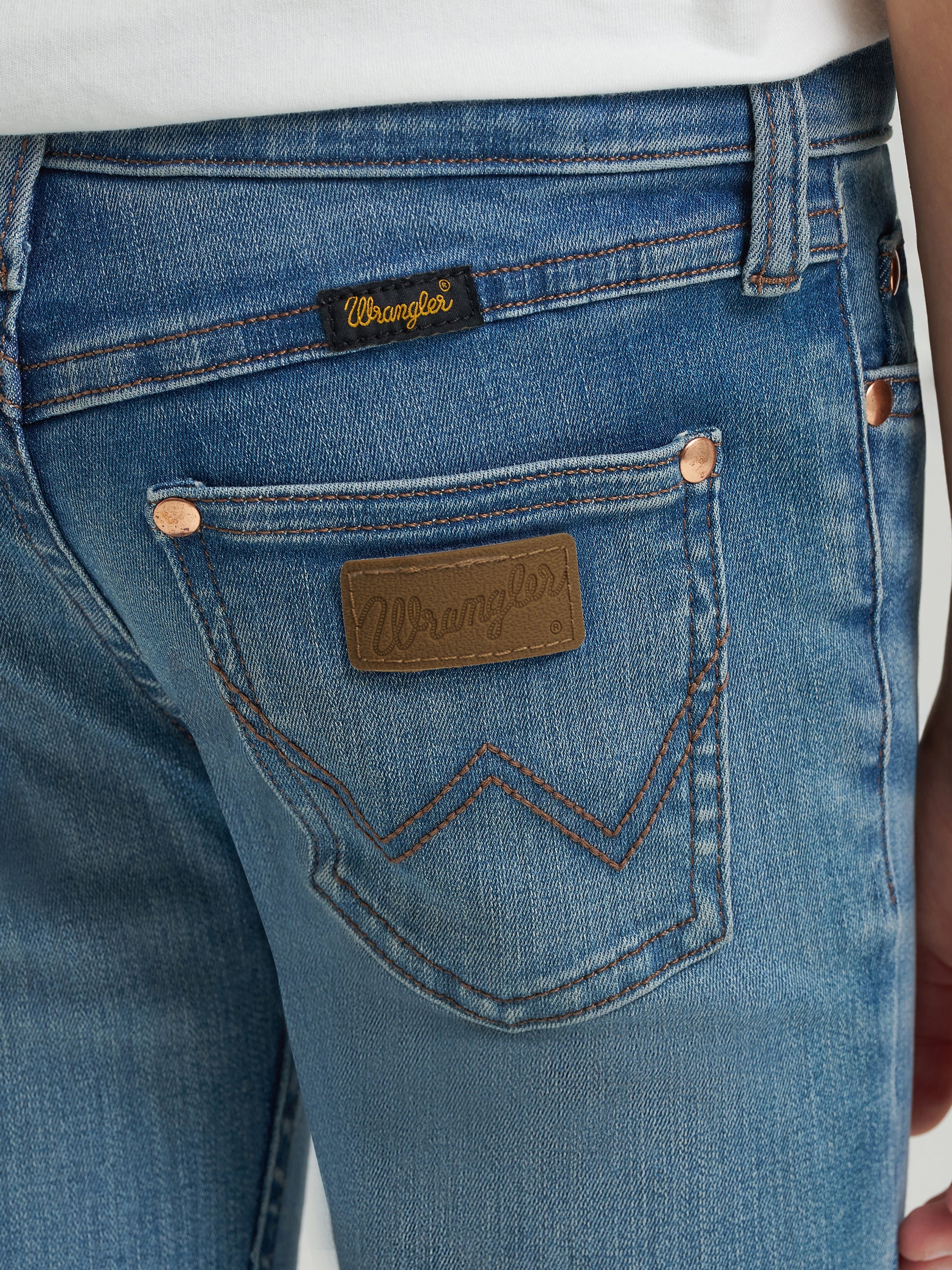 Lainey Wilson Girls Boot Hugger Jeans Blue / X Small