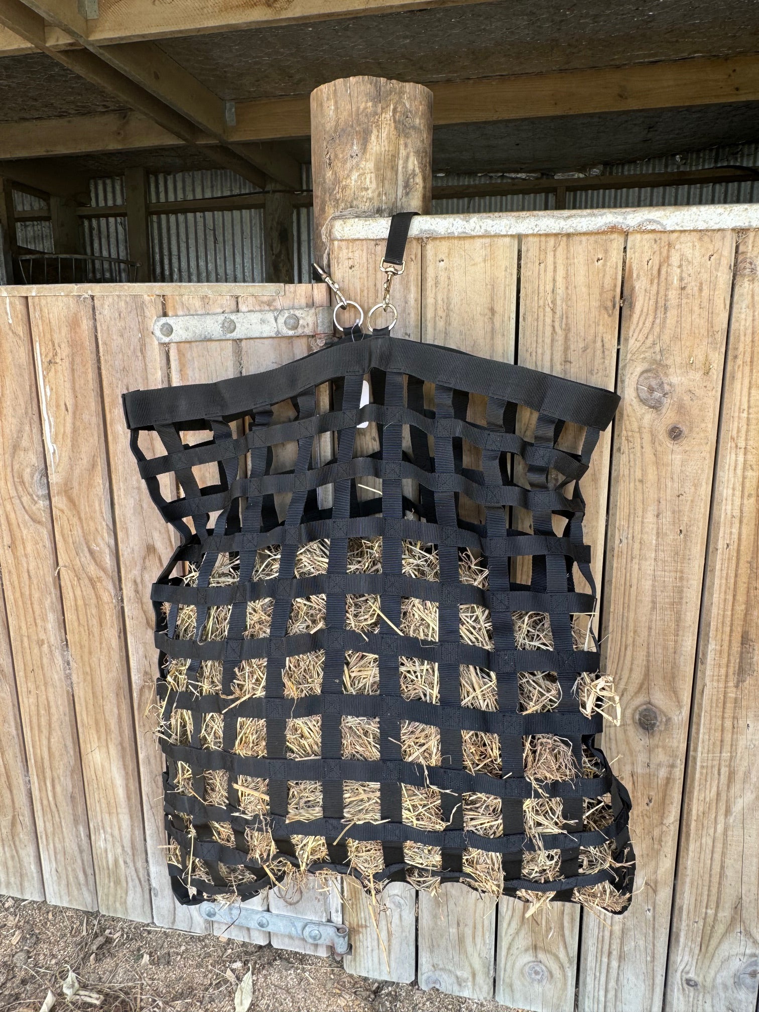 Enzo Slow Feed Web Hay Feeder(84x84)