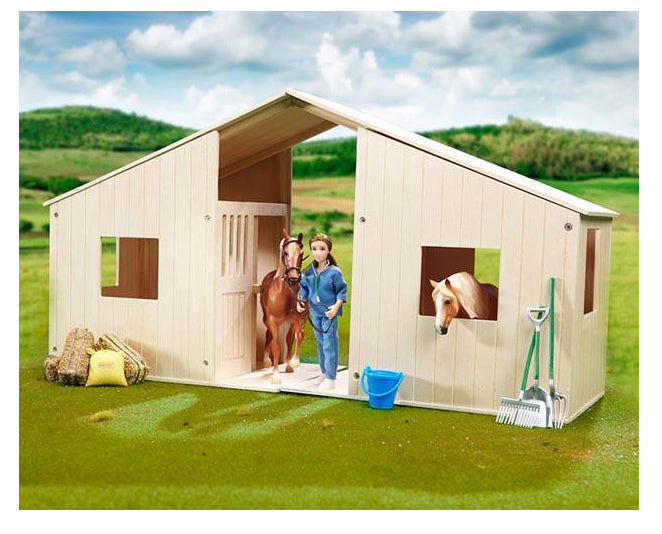 Breyer Classics Hilltop Stable%