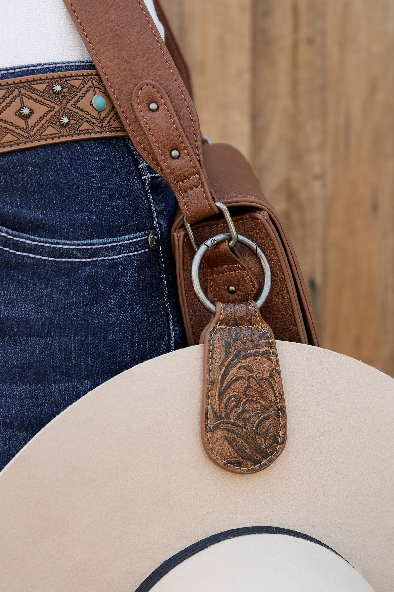 Pure Western Mia Hat Clip Tan / All