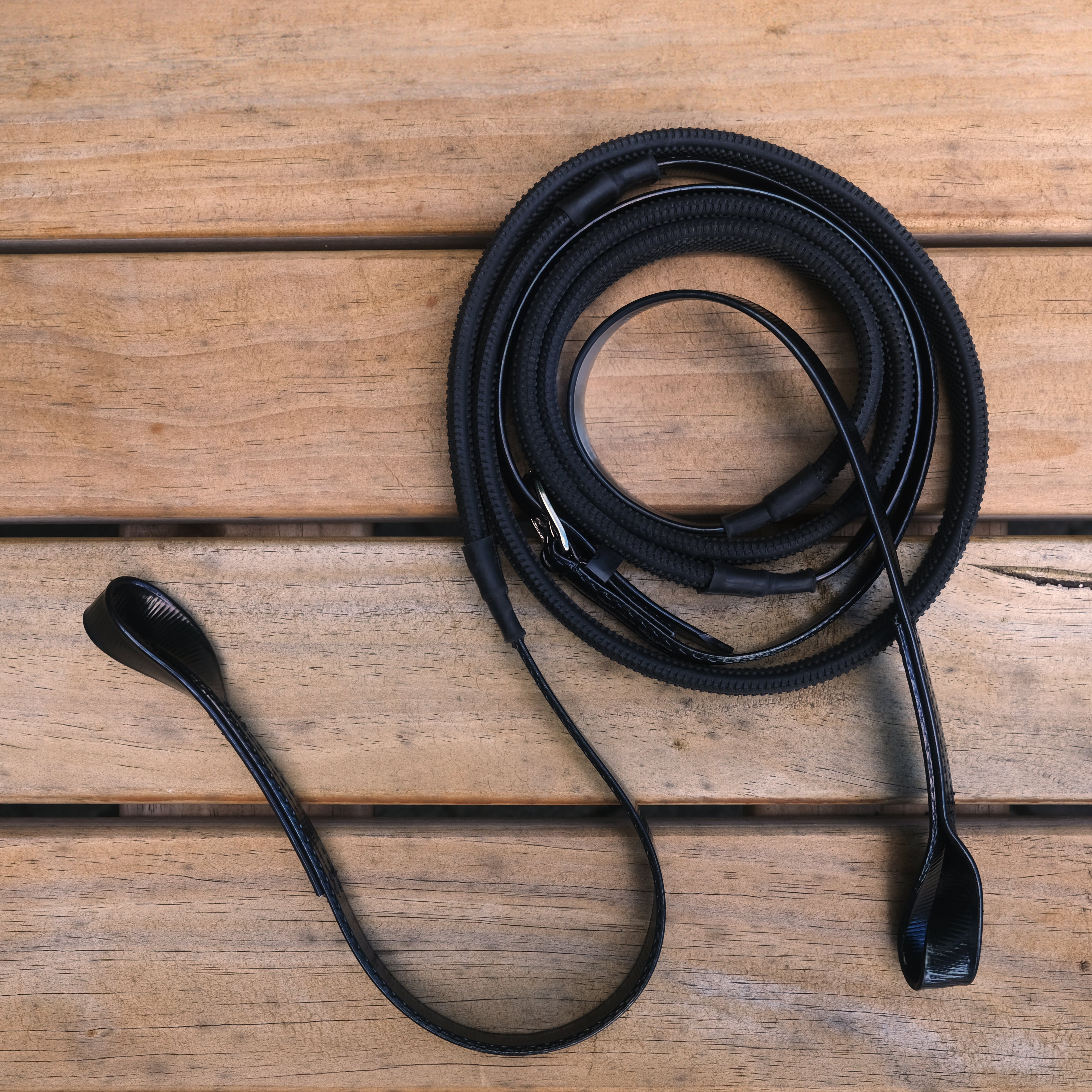Stride Rubber Reins Black / 16mm