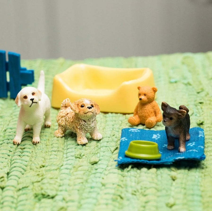 Schleich Puppy Pen