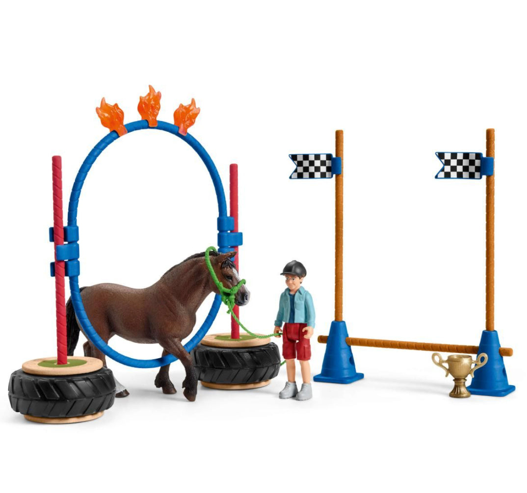 Schleich Pony Agility Race%