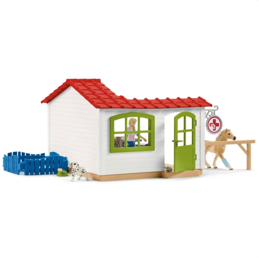 Schleich Veterinarian Practise w/Pets