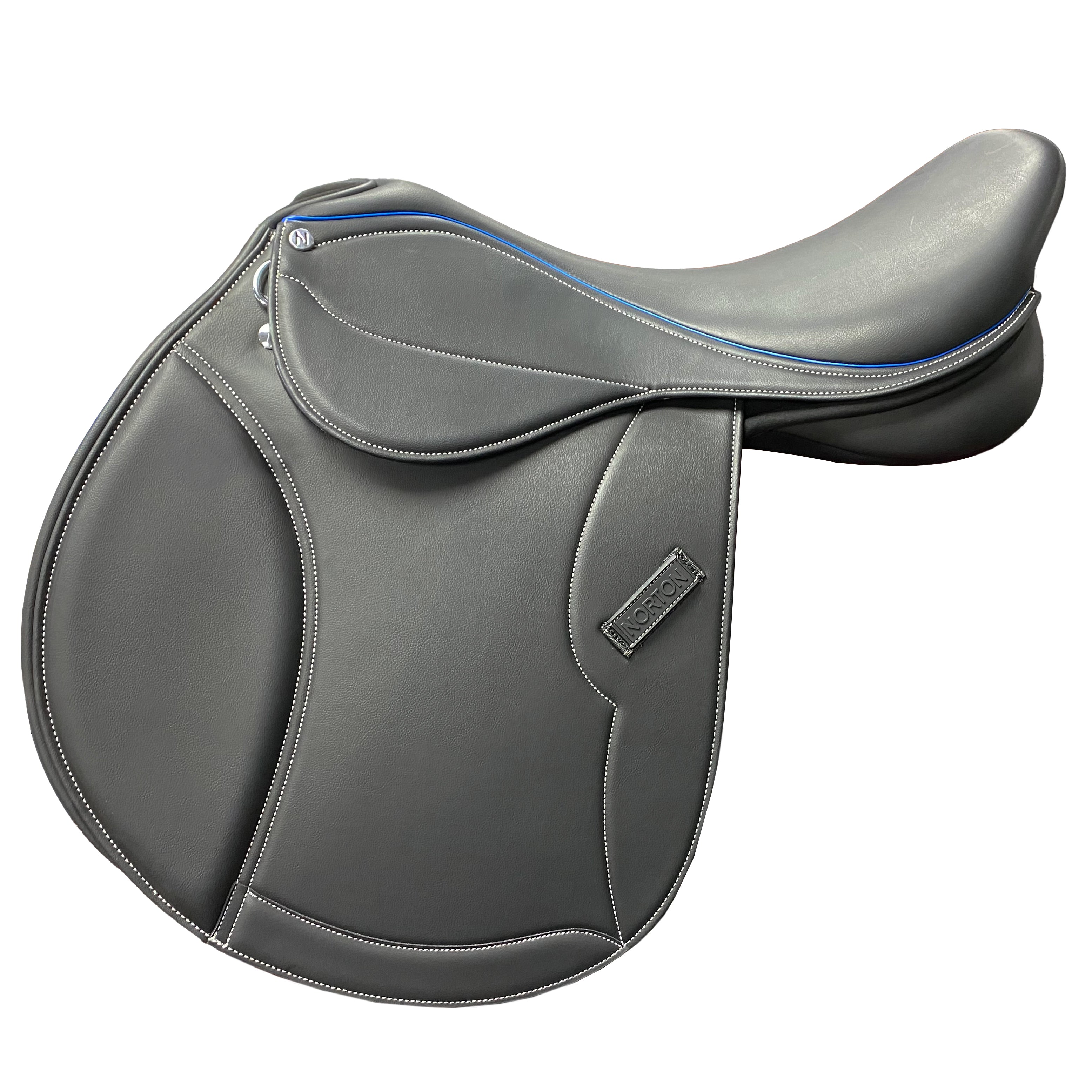 Norton Jump Saddle Black / 15.5/16