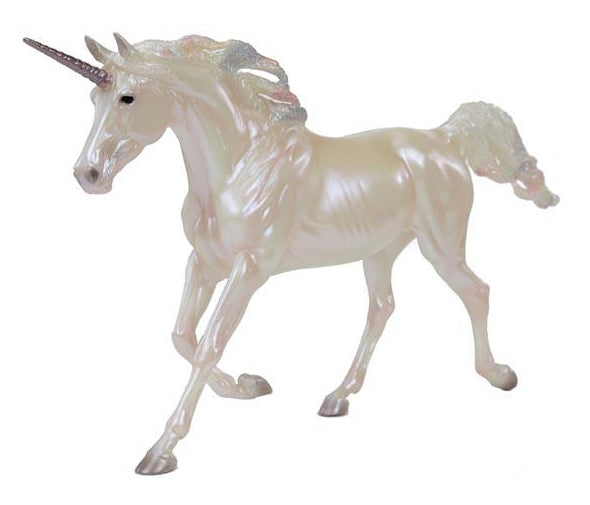 Breyer TR Zena Unicorn%