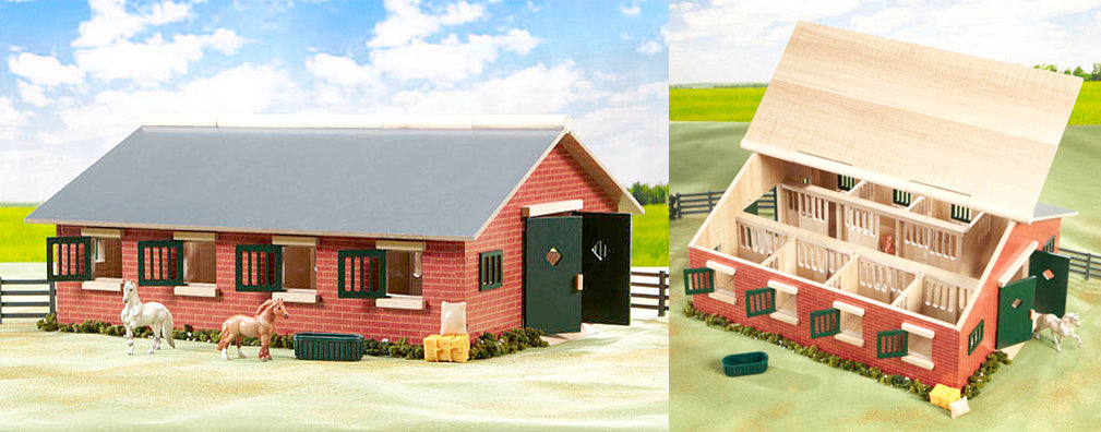 Breyer Stablemates Deluxe Stable Set%
