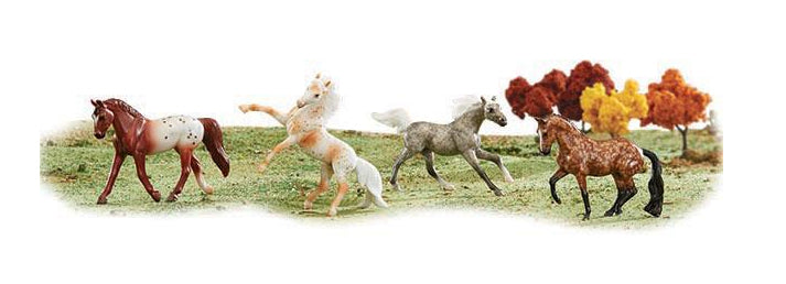 Breyer Stablemates Dapples & Dots%