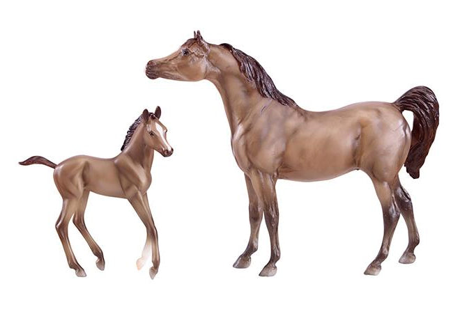 Breyer Classics Grey Arabian Horse&Foal%