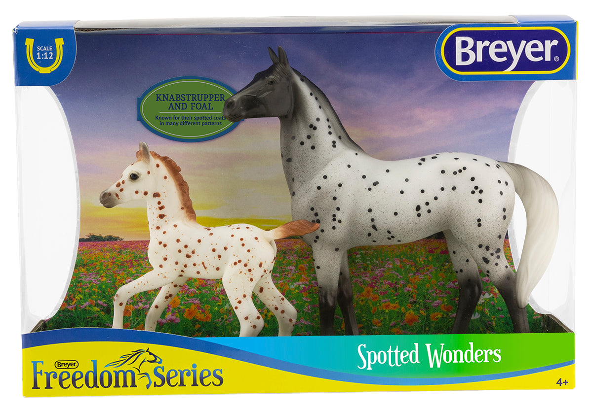 Breyer FS Spotted Wonders%