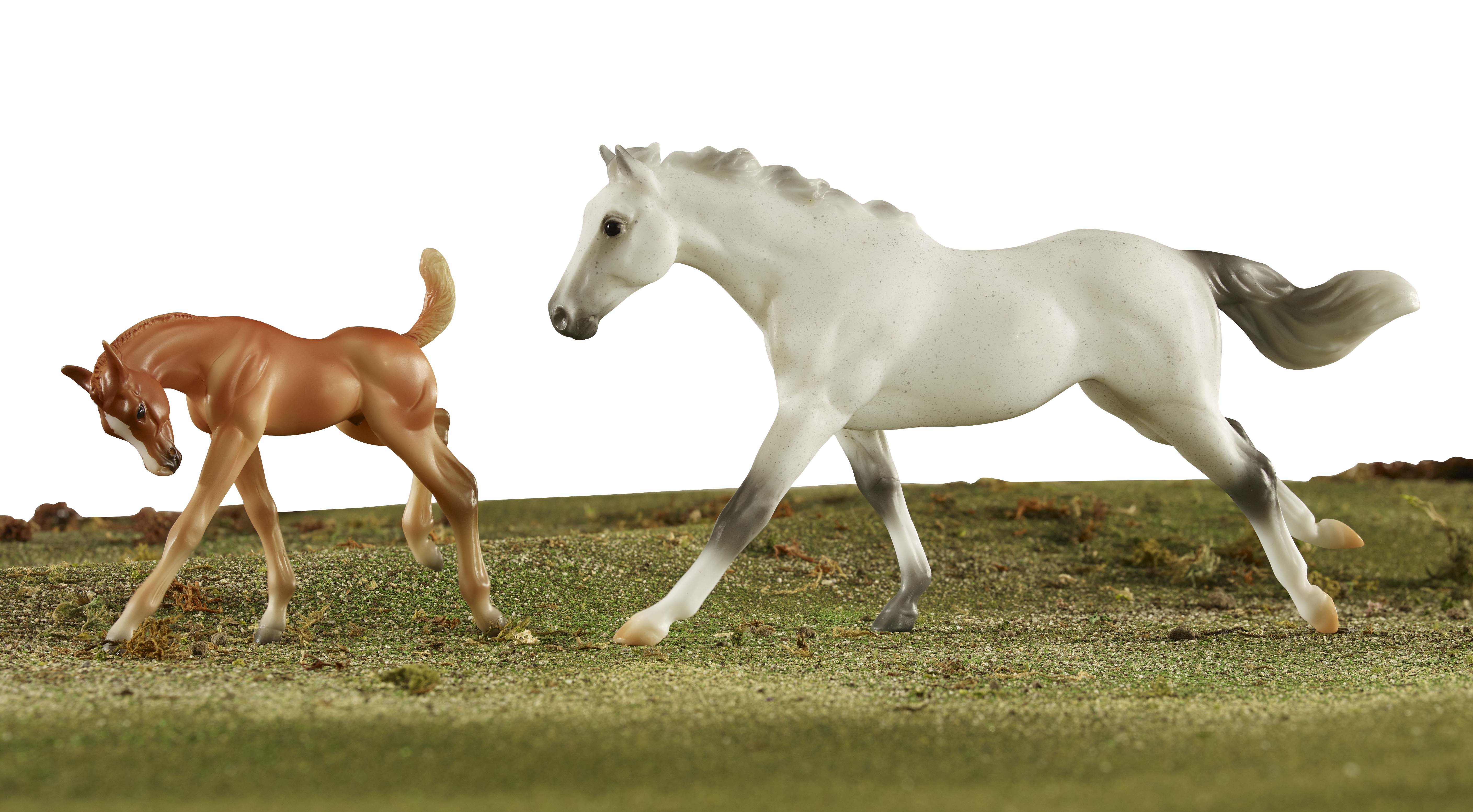 Breyer FS Racing the Wind%