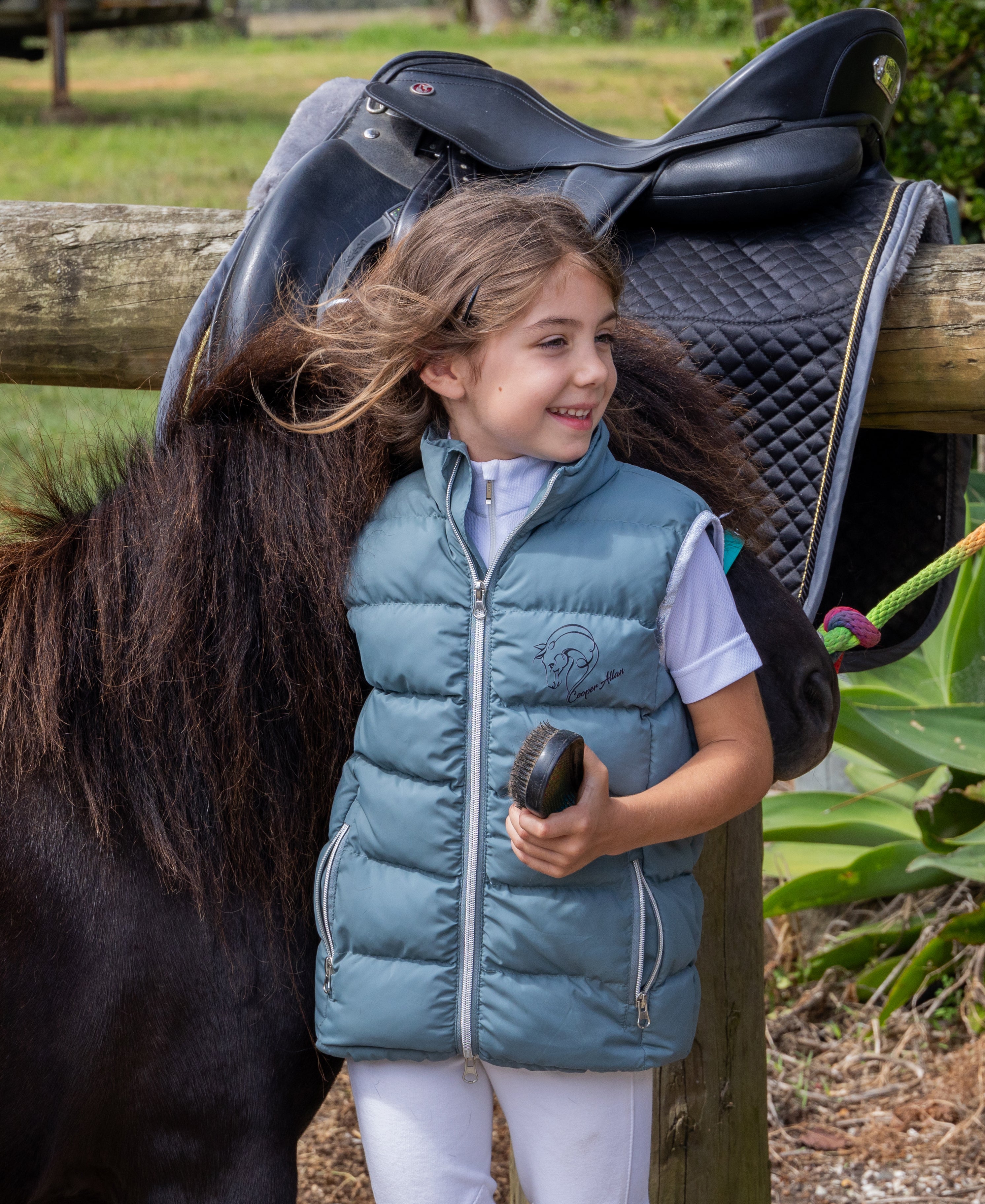 CA Ava Vest Kids Black / Large