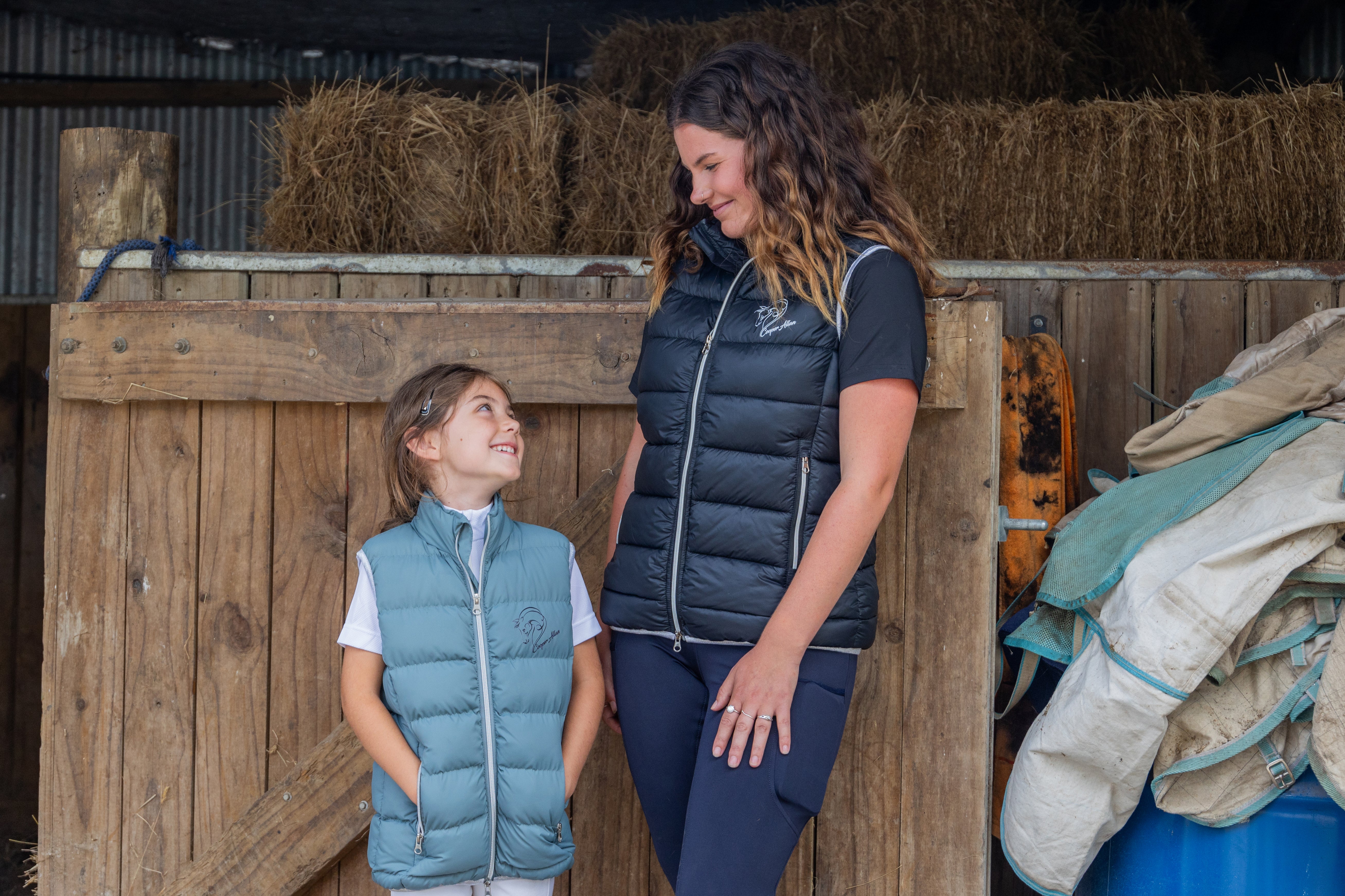 CA Ava Vest Ladies Black / Large