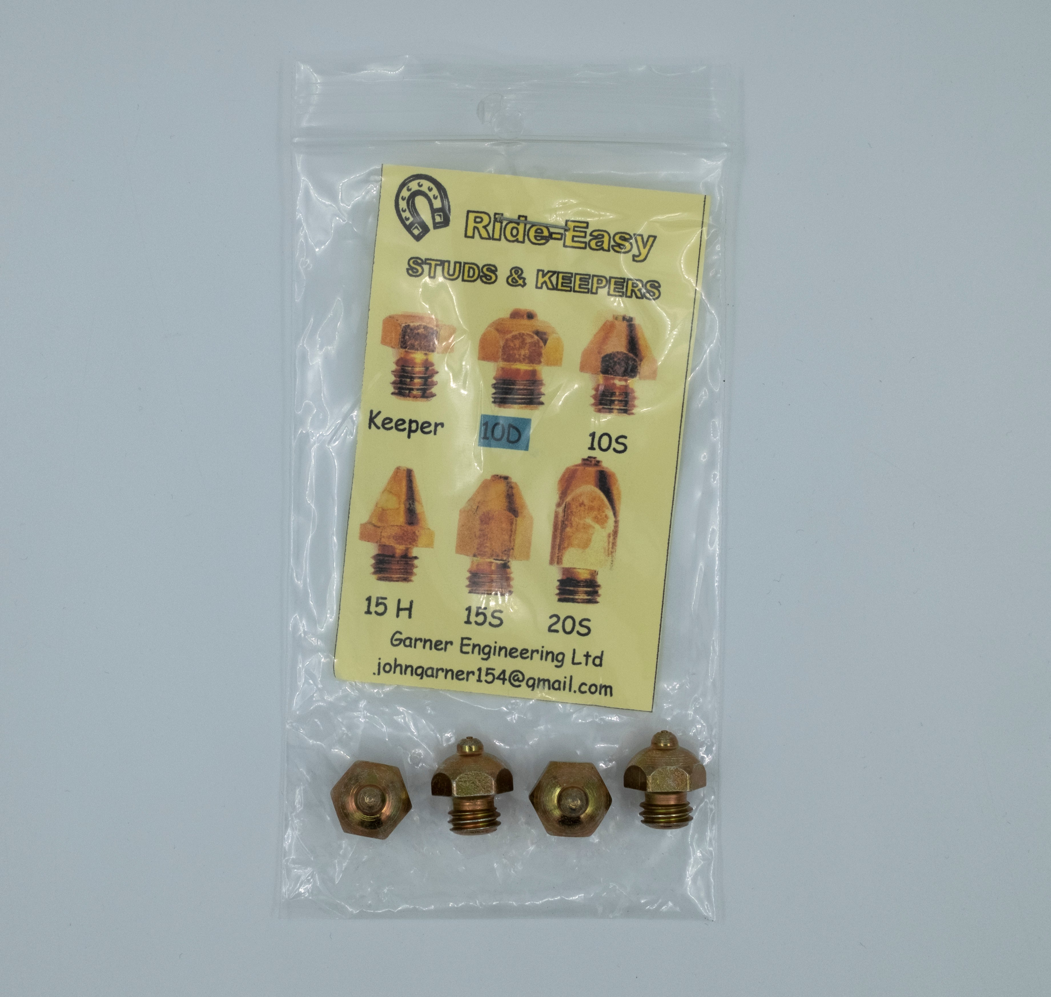 Ride-Easy Studs 4 Pack D (10)%