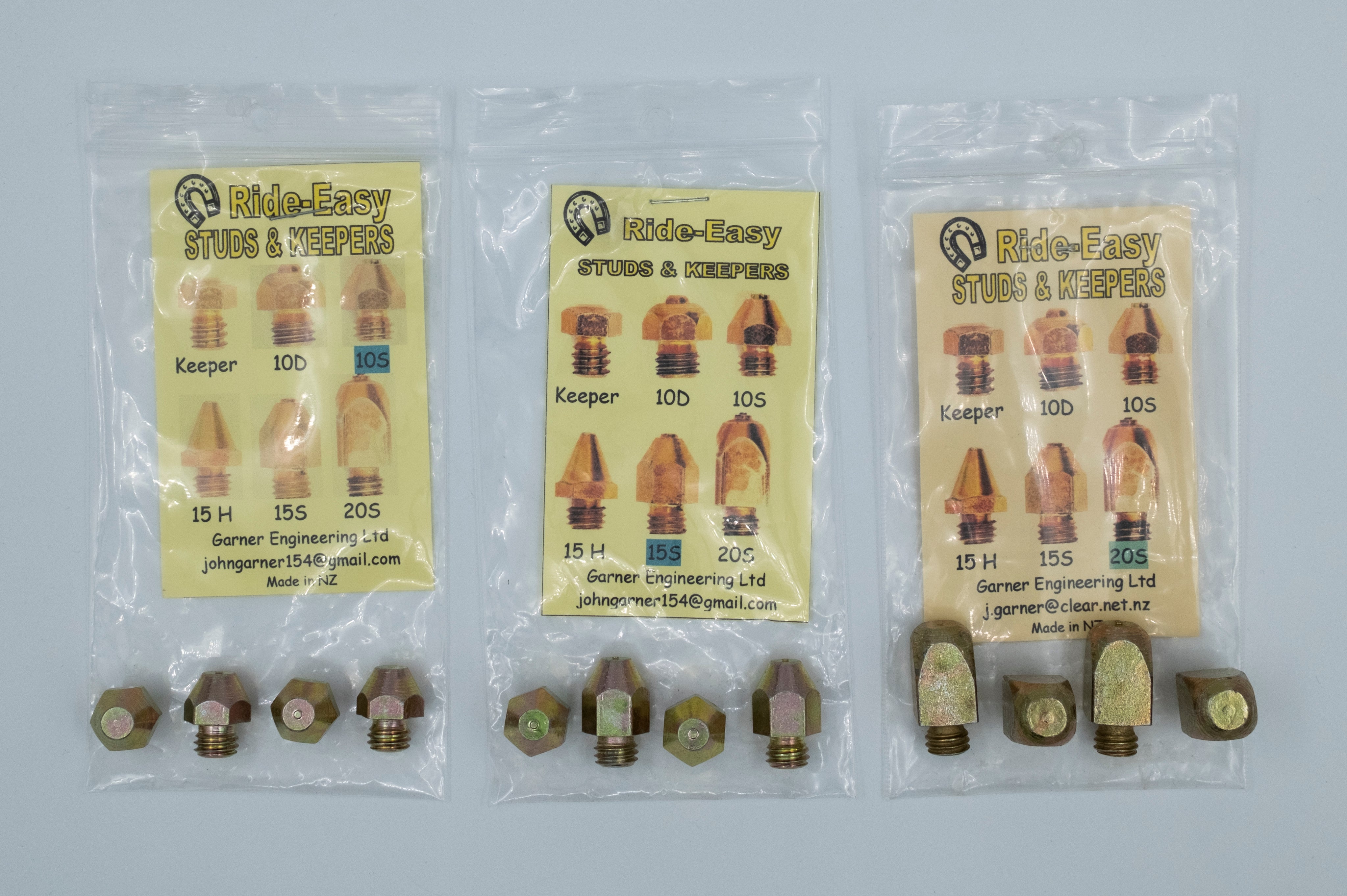 Ride-Easy Studs 4 Pack S % One / 10