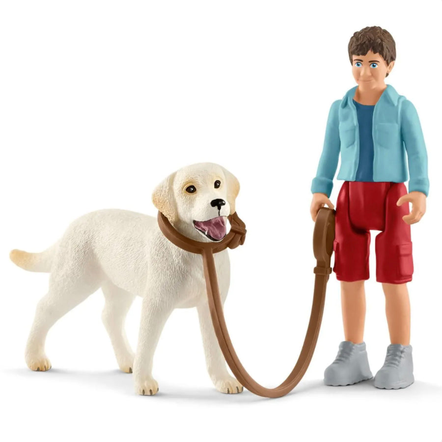 Schleich Walking w/Labrador Retriever%