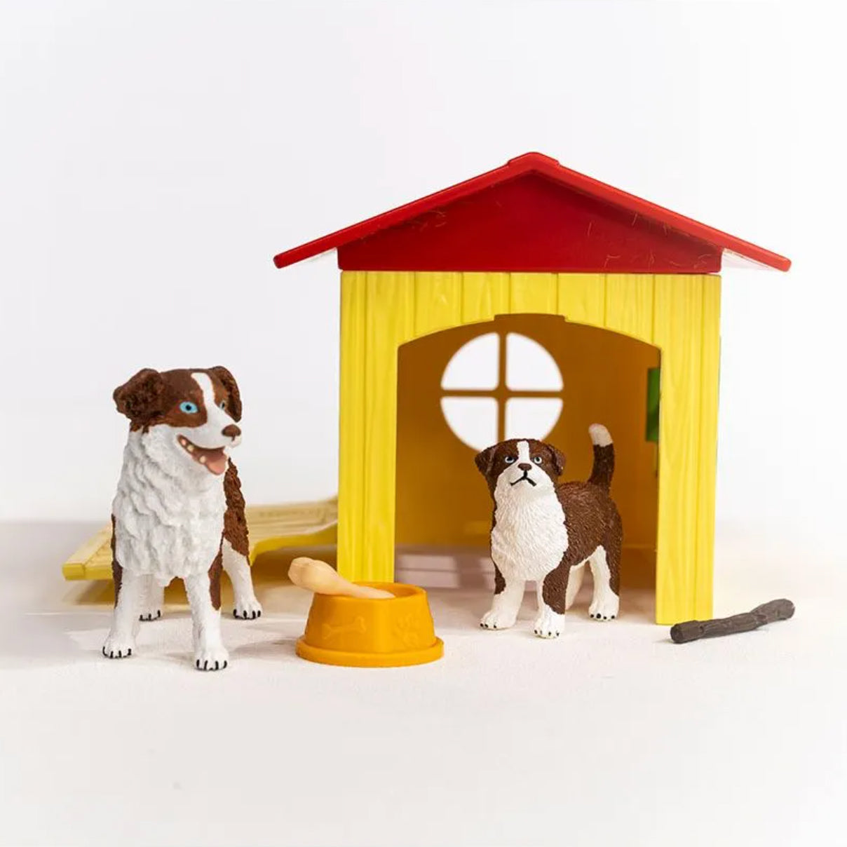 Schleich Friendly Dog House