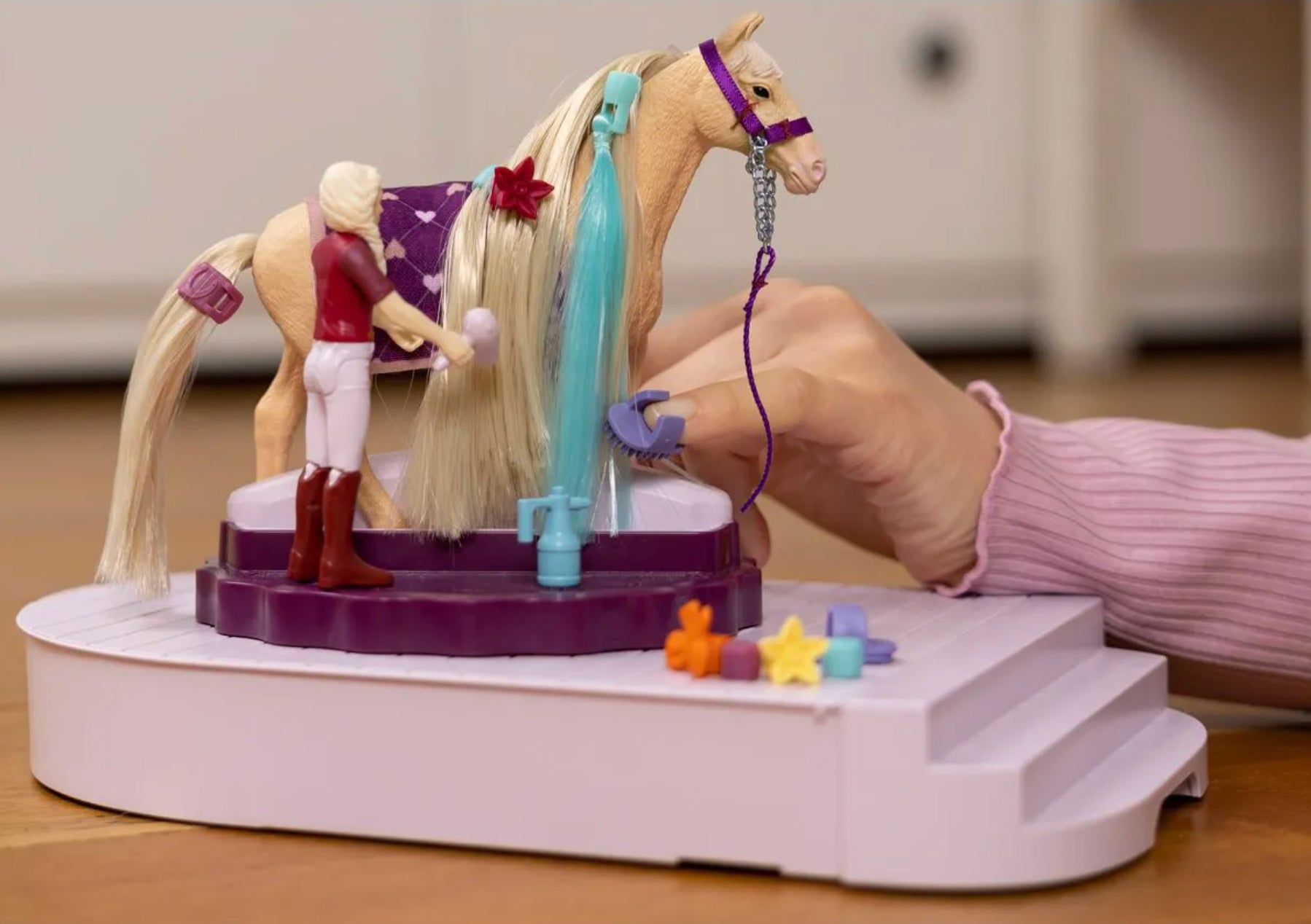 Schleich Horse Grooming Station