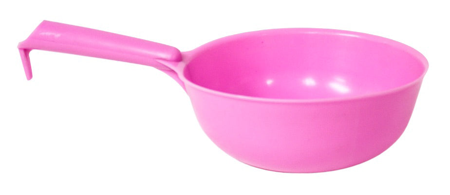 Plastic Feed Scoop w/Handle