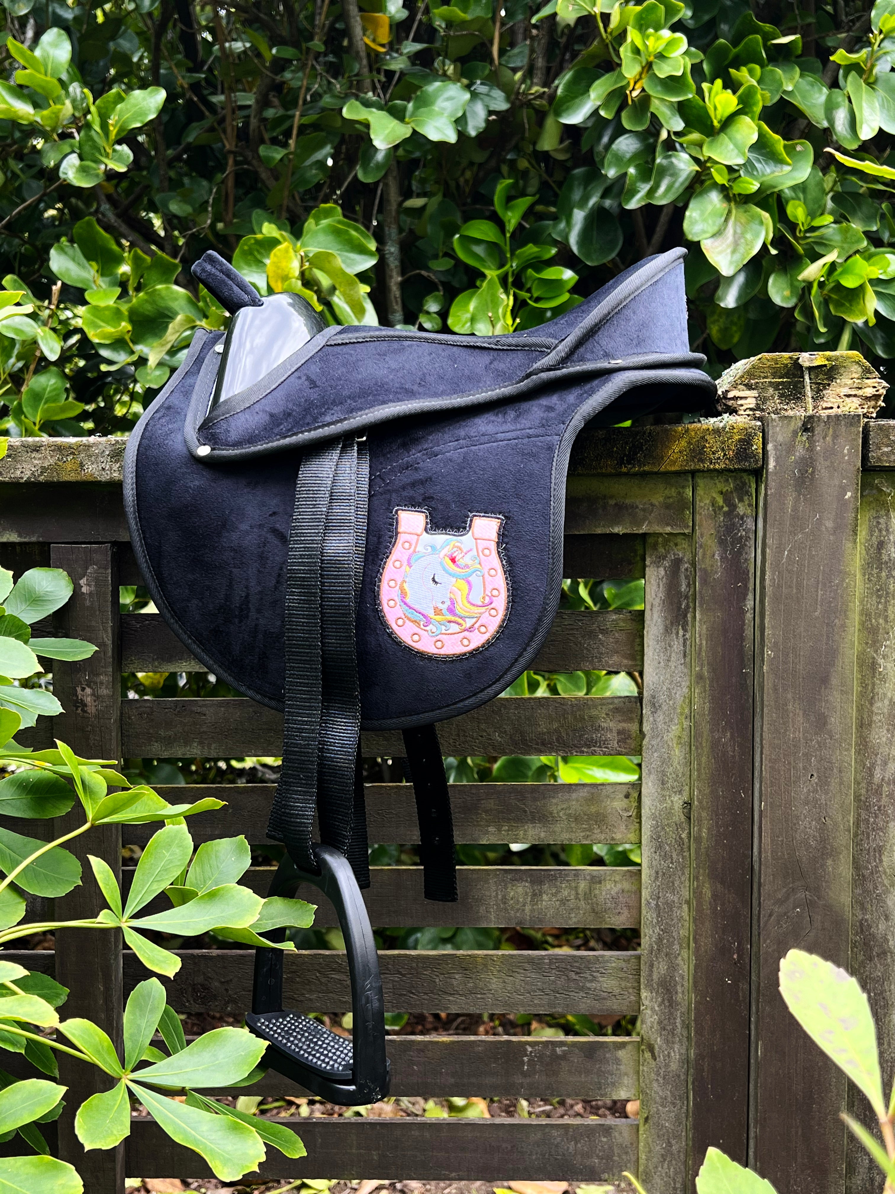 Enzo Pony Pad Black / All