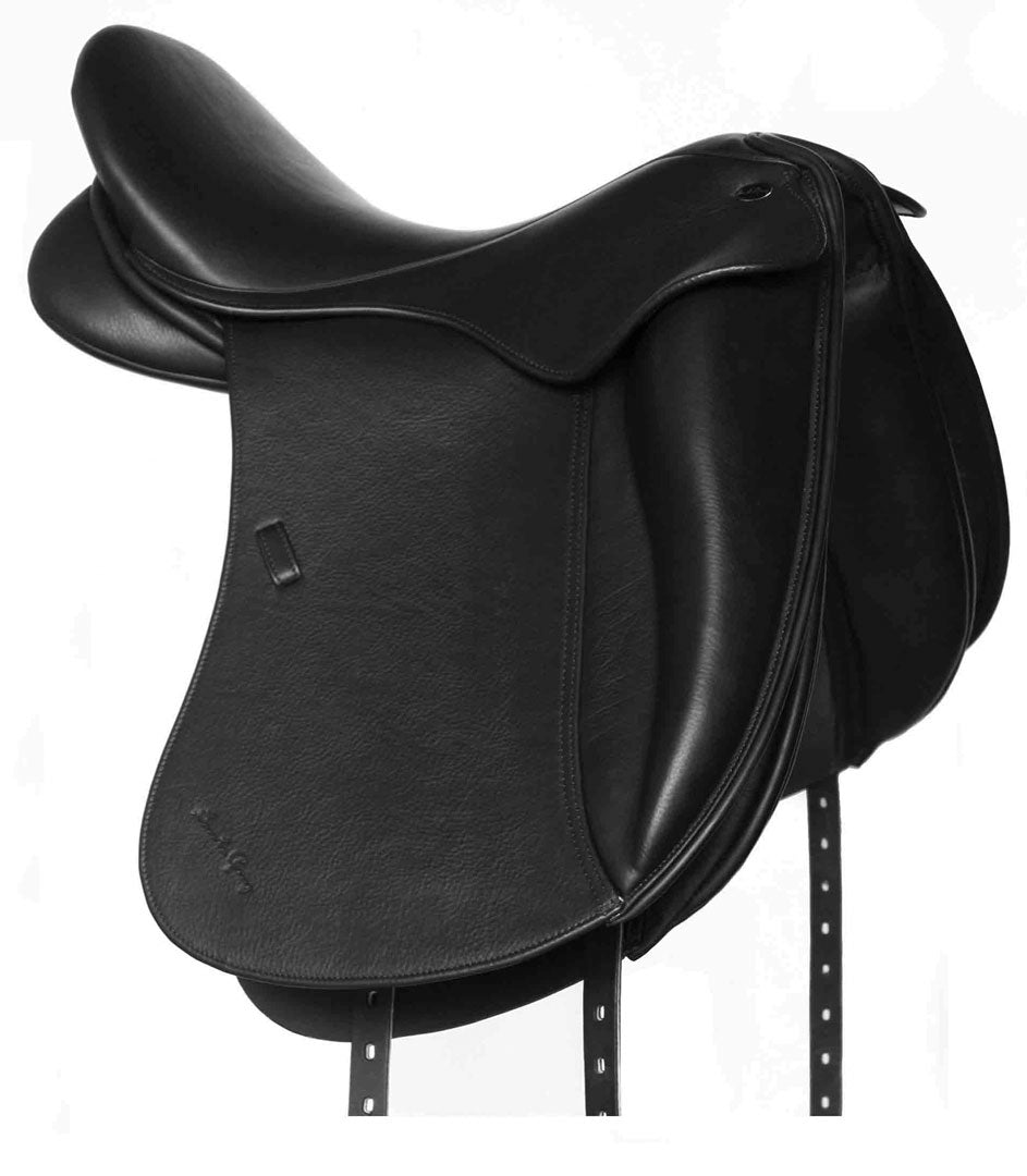 Santa Cruz MalmoDressage Saddle Black / 16.5Wide