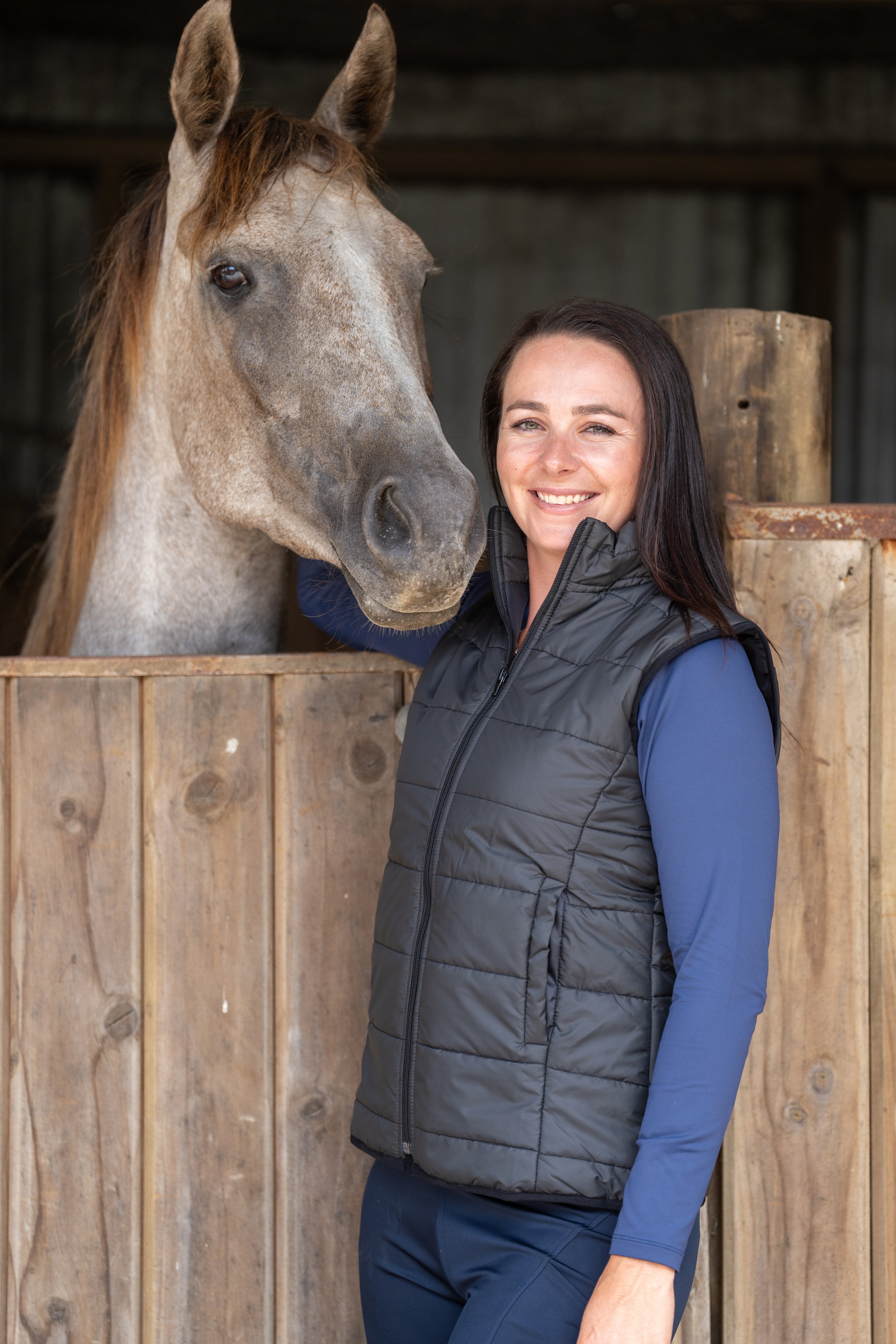 CA Quilted Vest Black / Large