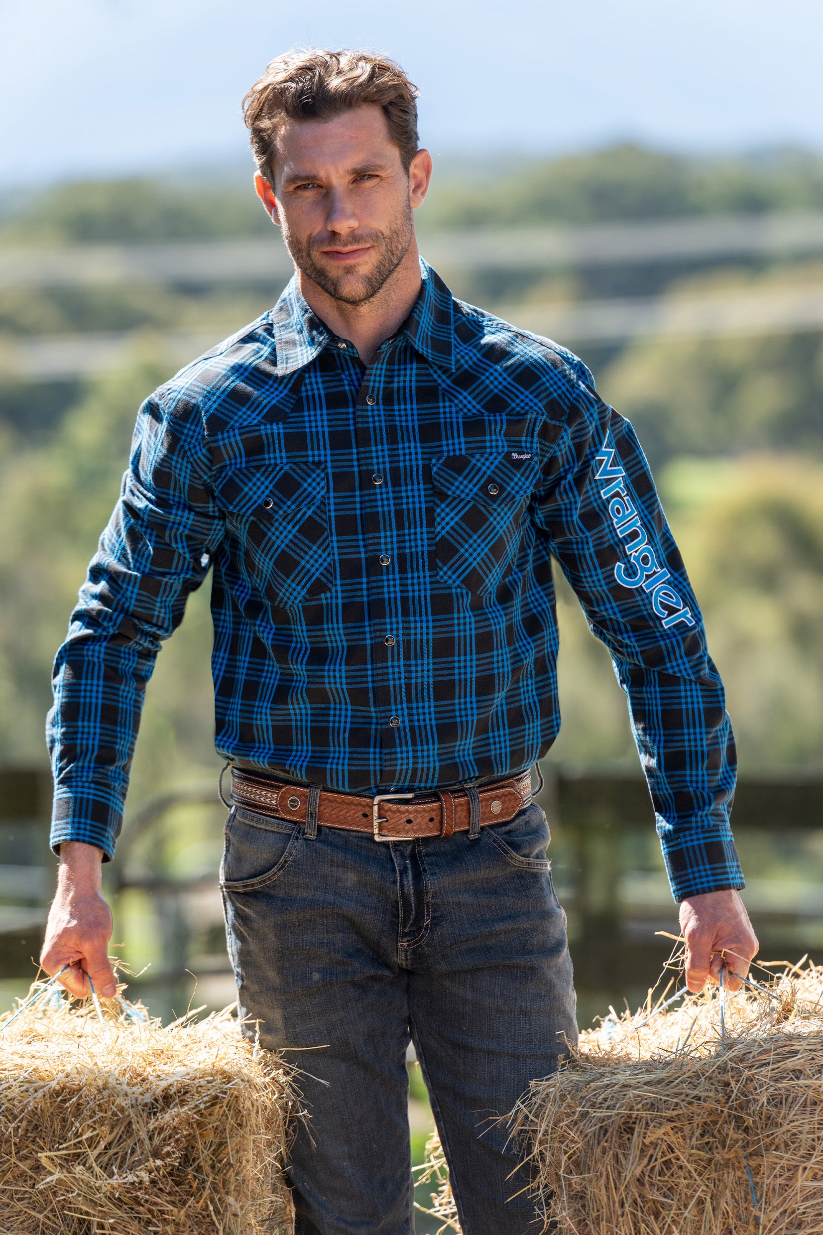 Wrangler Mens Betts Logo Shirt % Blue/RBlue / Large